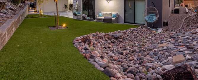 Gallery image Shahs Sideyard grading